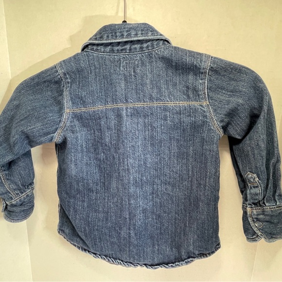 Old Navy 3T girl jean snap down shirt. - Picture 2 of 8